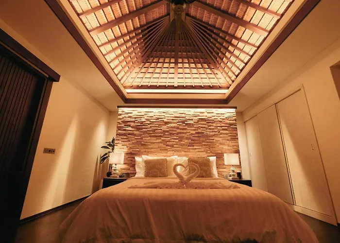 Sunset Palms Beach Villa